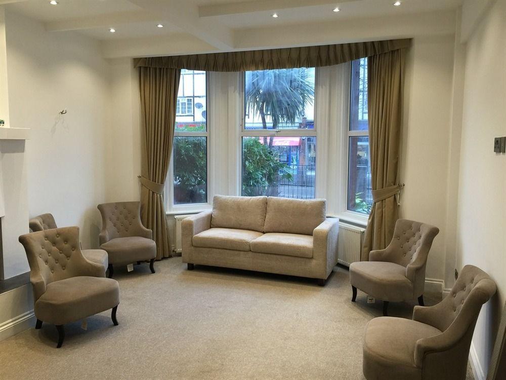 Acton Hill Hotel Ealing Ngoại thất bức ảnh
