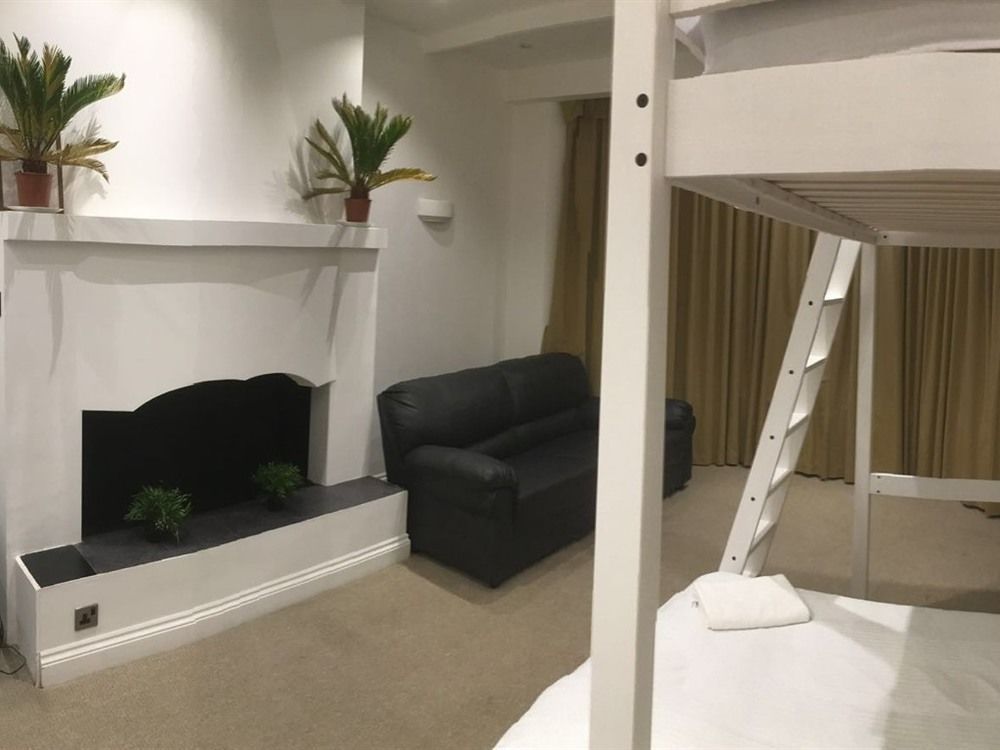 Acton Hill Hotel Ealing Ngoại thất bức ảnh