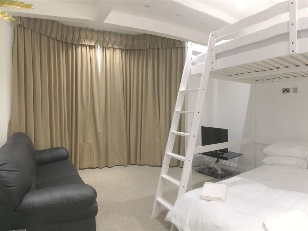 Acton Hill Hotel Ealing Ngoại thất bức ảnh