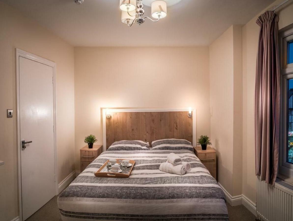 Acton Hill Hotel Ealing Ngoại thất bức ảnh
