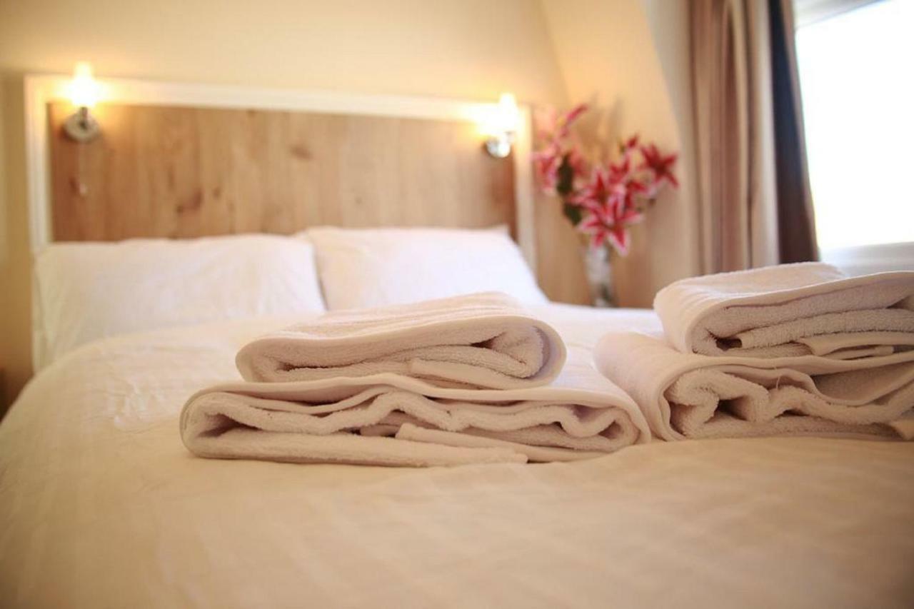 Acton Hill Hotel Ealing Ngoại thất bức ảnh