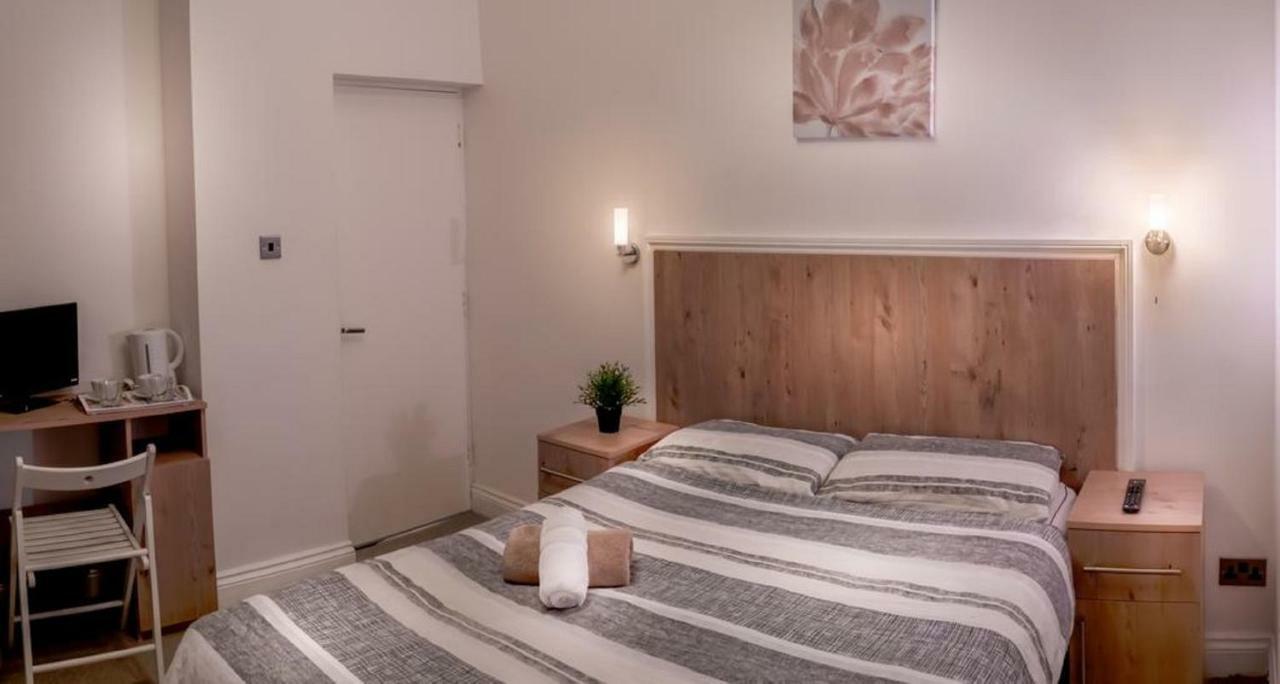 Acton Hill Hotel Ealing Ngoại thất bức ảnh